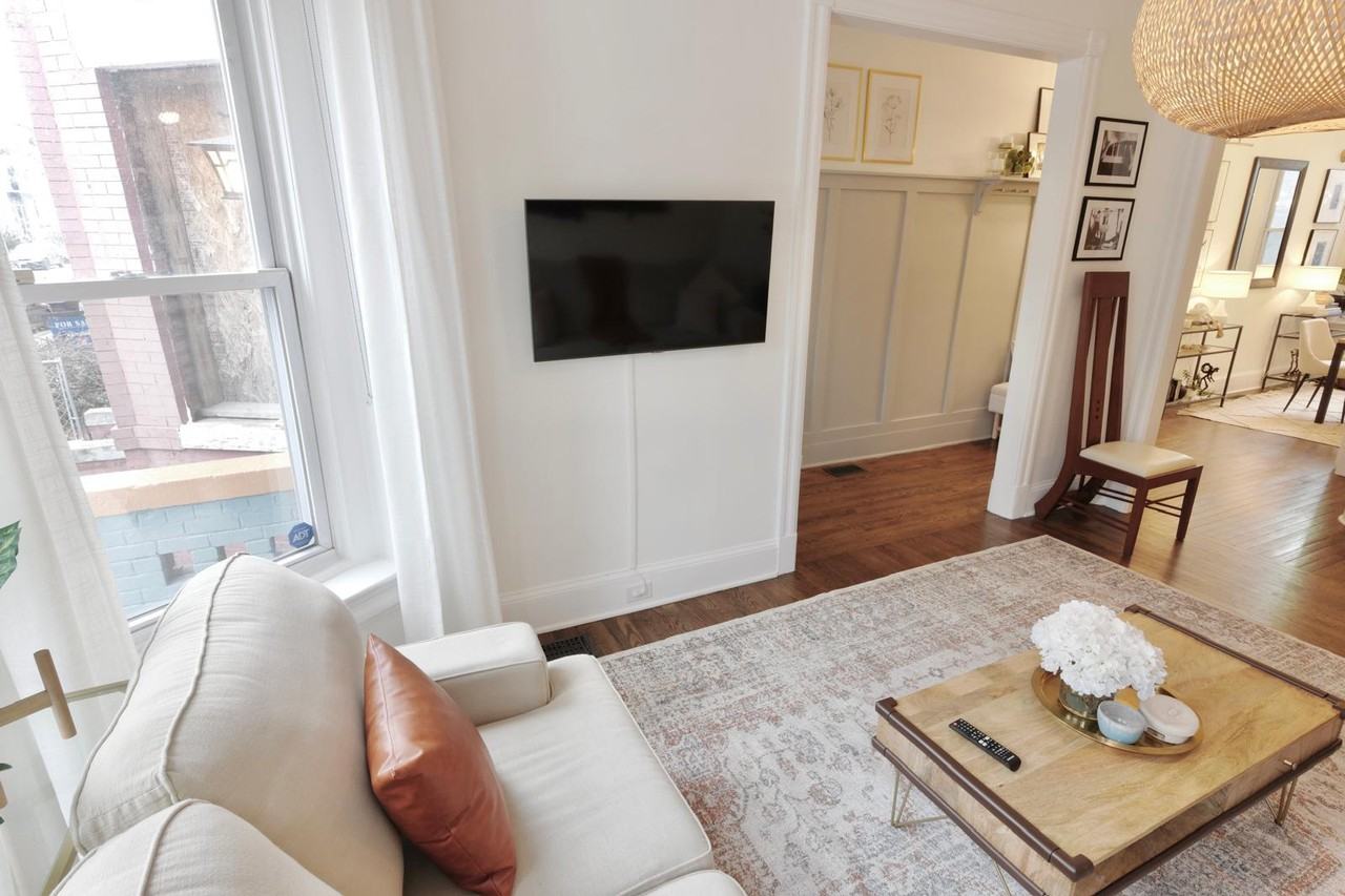 11 Q St Ne - Photo 4 of 44