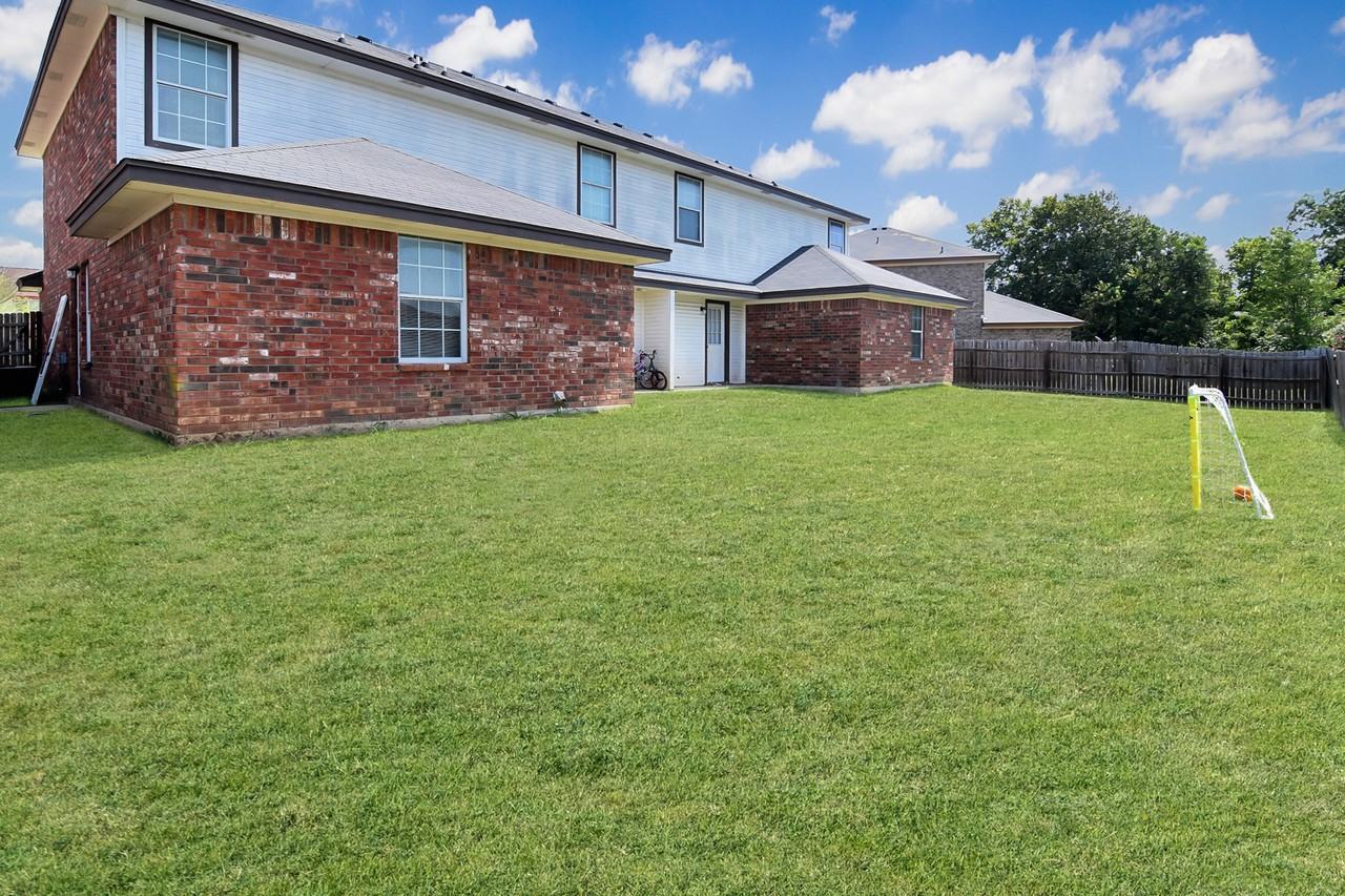 4006 Pilgram Dr - Photo 5 of 8