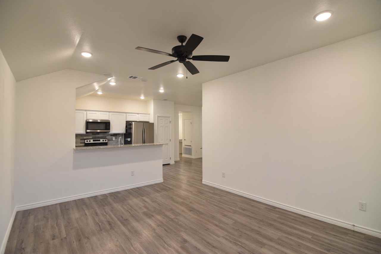 313 Lost Trl - Photo 6 of 18