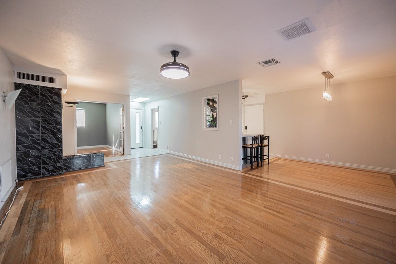 3137 N 4th Ave - Photo 7 of 36