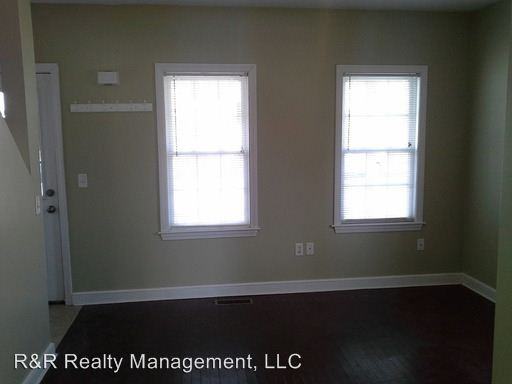 37 D St - Photo 3 of 5