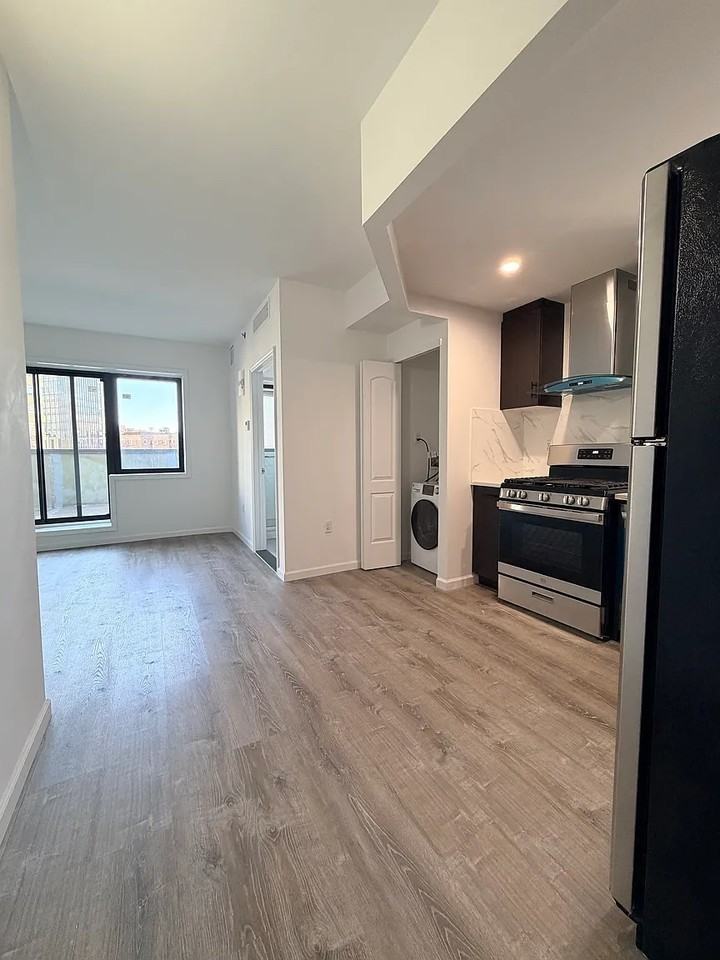 97-30 64th Ave - Photo 4 of 4