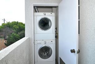 1706 Grismer Ave - Photo 1 of 1