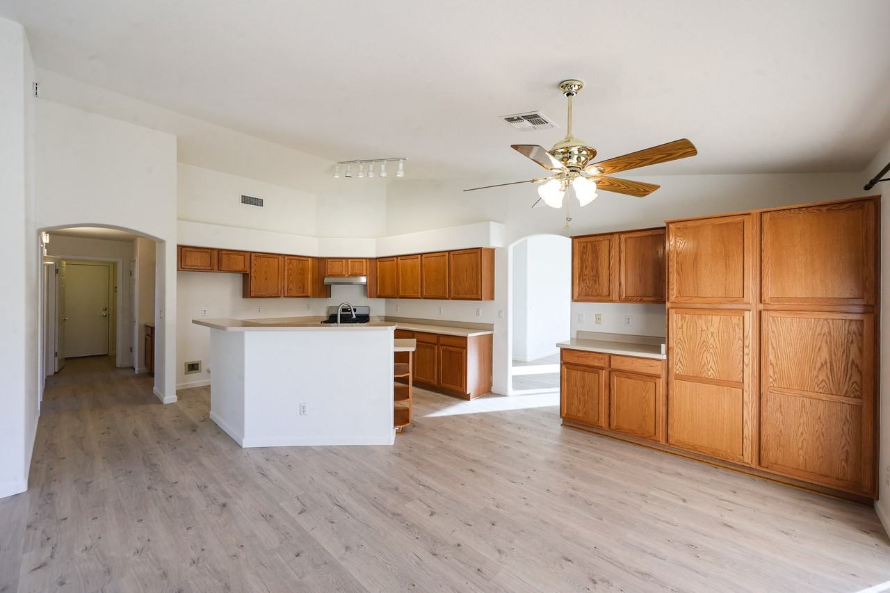 6911 W Monte Lindo - Photo 4 of 31