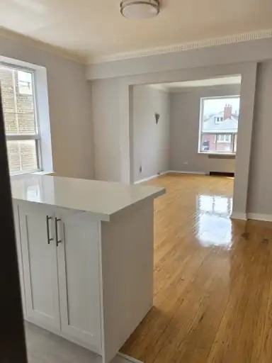 893 Avenue Rd #901-1 - Photo 6 of 8