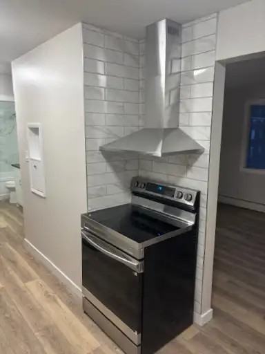 10634 80 Ave Nw #303 - Photo 4 of 10