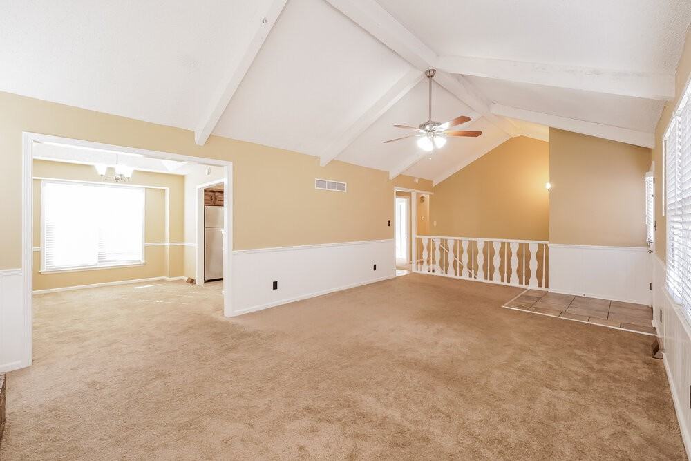 7502 E 132nd Ter - Photo 7 of 17