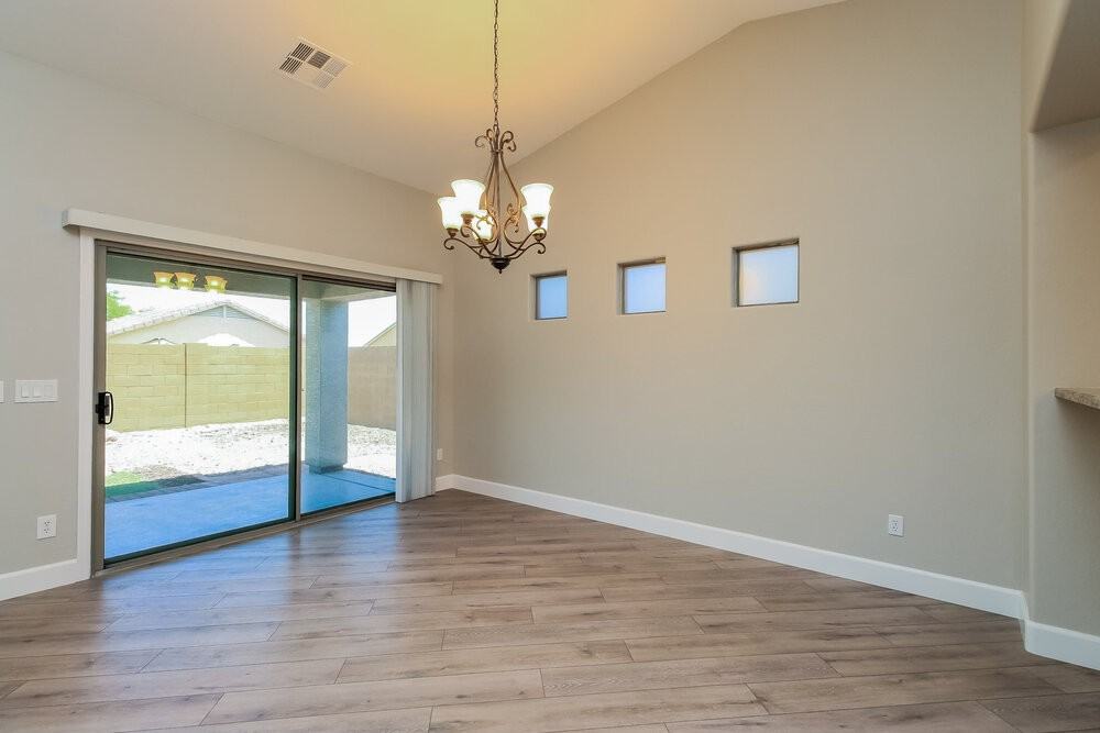 1846 W Half Moon Cir - Photo 6 of 16