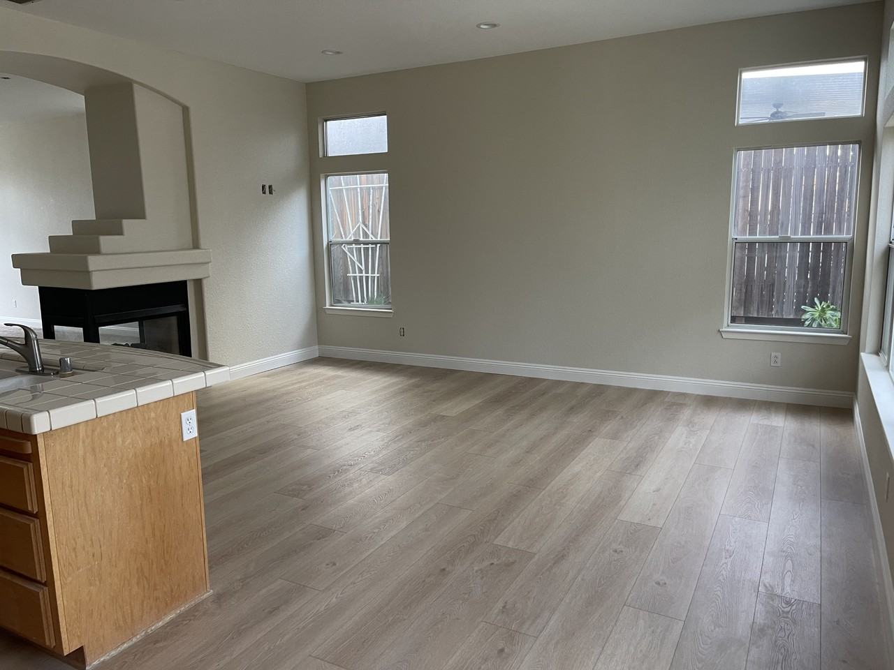 5637 Darby Rd #NA - Photo 6 of 16