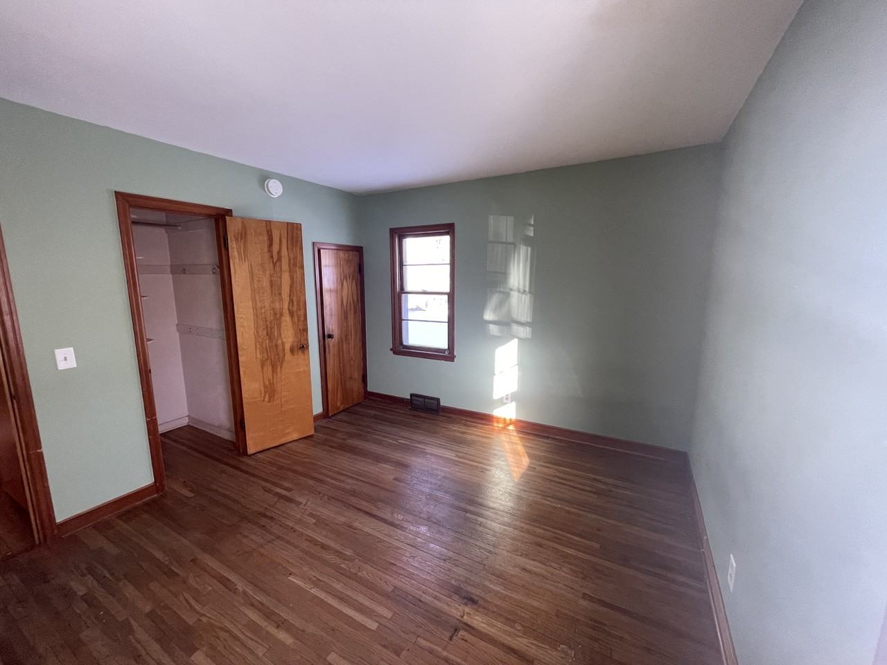 505 1st St Ne #NA - Photo 2 of 9