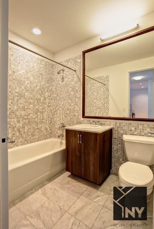 Wall St #9G - Photo 4 of 10