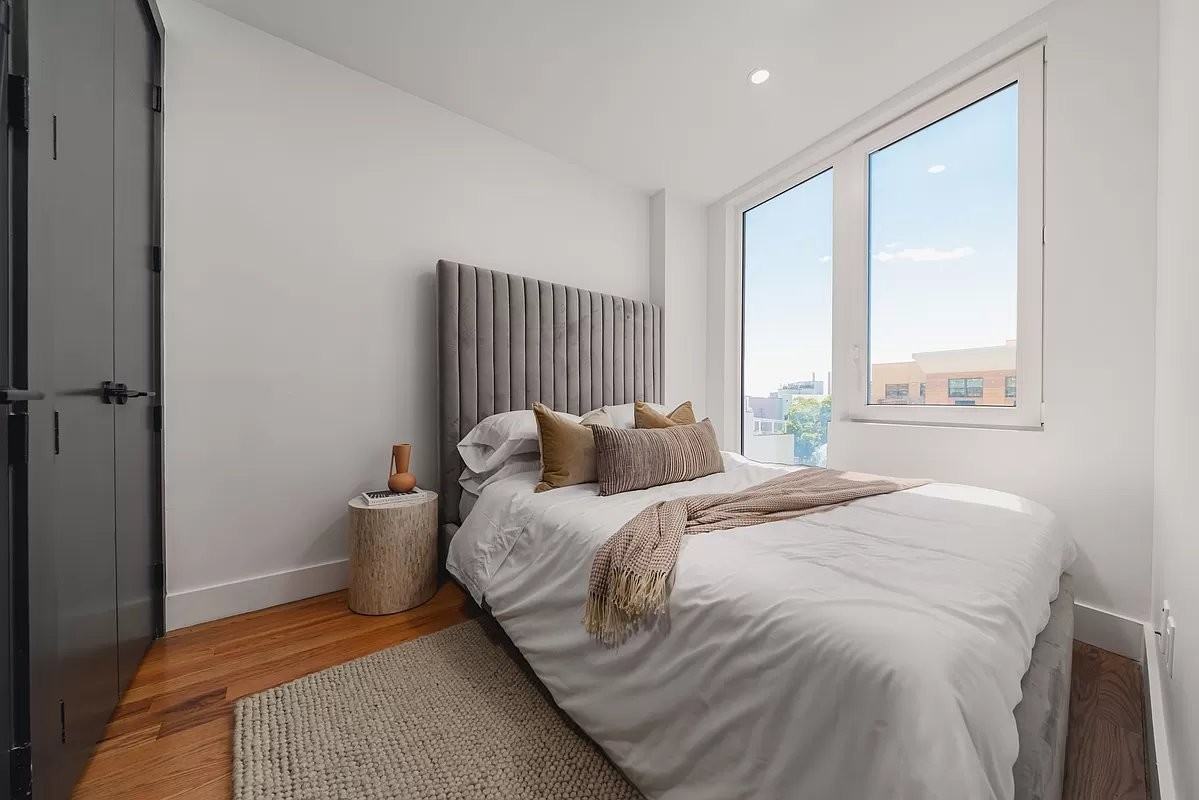 Lefferts Ave #2C - Photo 5 of 16