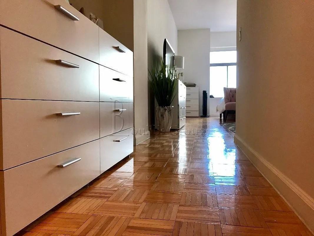 Washington St #3B - Photo 6 of 11