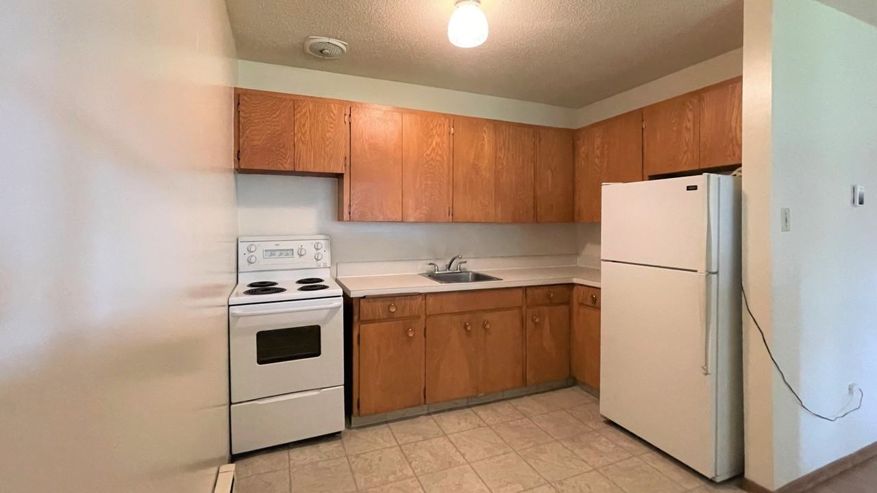 Muxmore - Photo 2 of 6