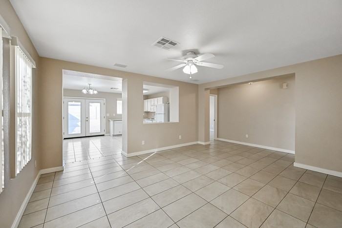 10550 W Via Del Sol - Photo 2 of 21