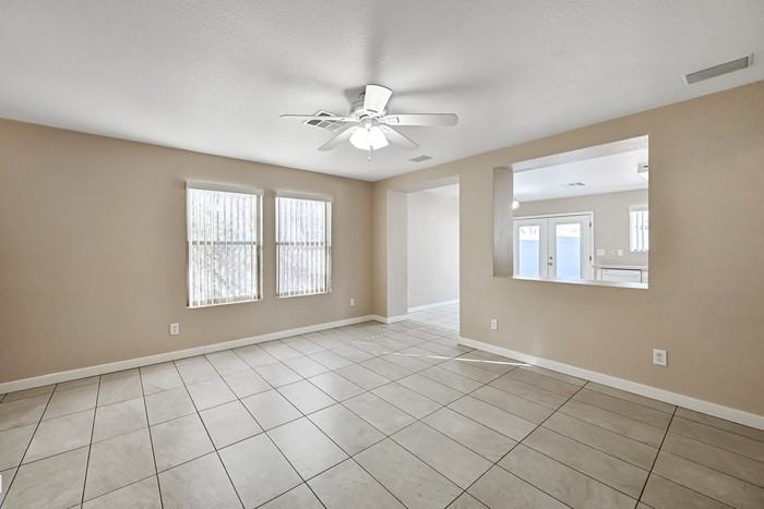 10550 W Via Del Sol - Photo 3 of 21