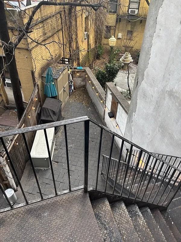 410 E 13th St #6D - Photo 6 of 6