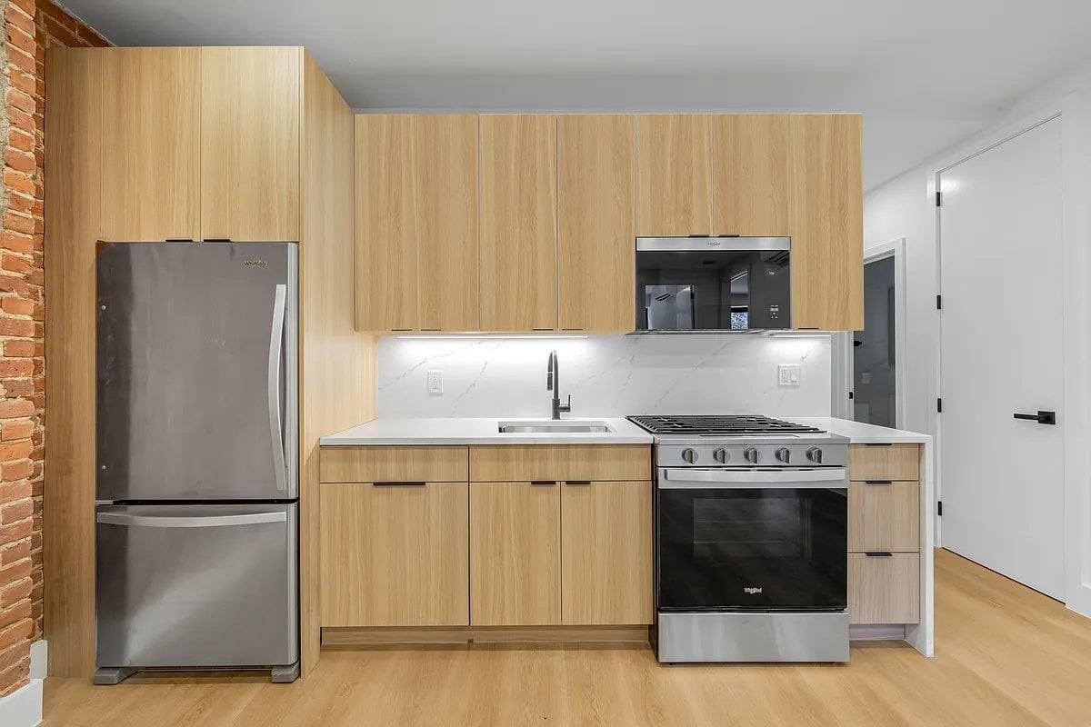 463 Columbus Ave #1 - Photo 6 of 12