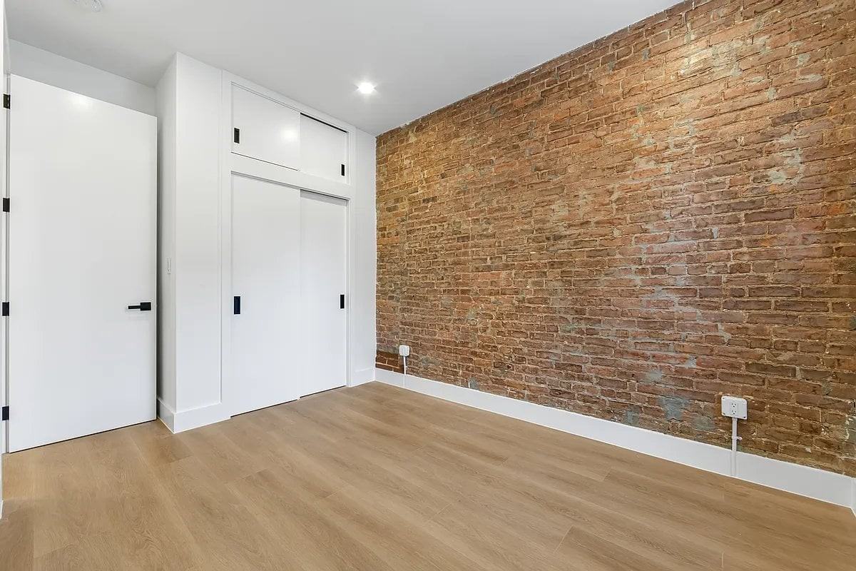 463 Columbus Ave #1 - Photo 7 of 12