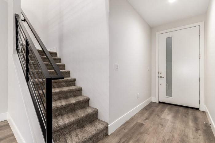 165 E Lexington Ave - Photo 2 of 27