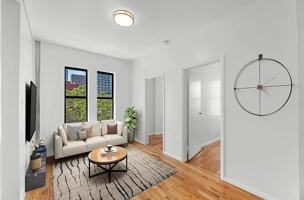 featured image of 122 Norfolk St #23