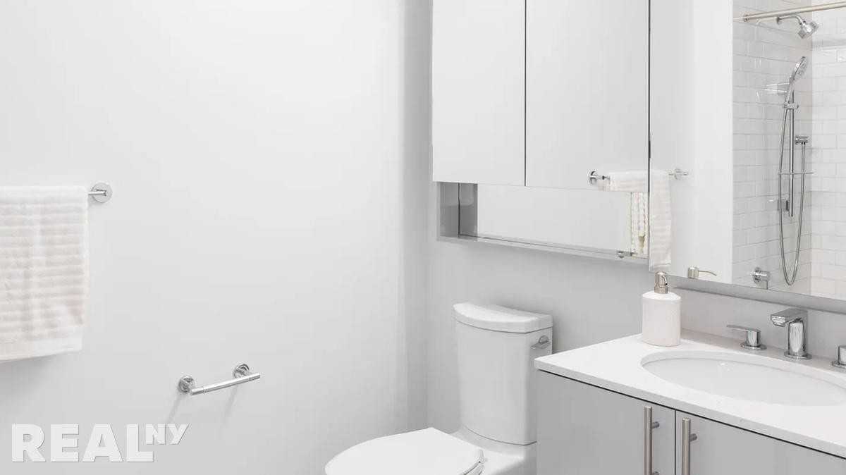 Dean St #2530 - Photo 6 of 9