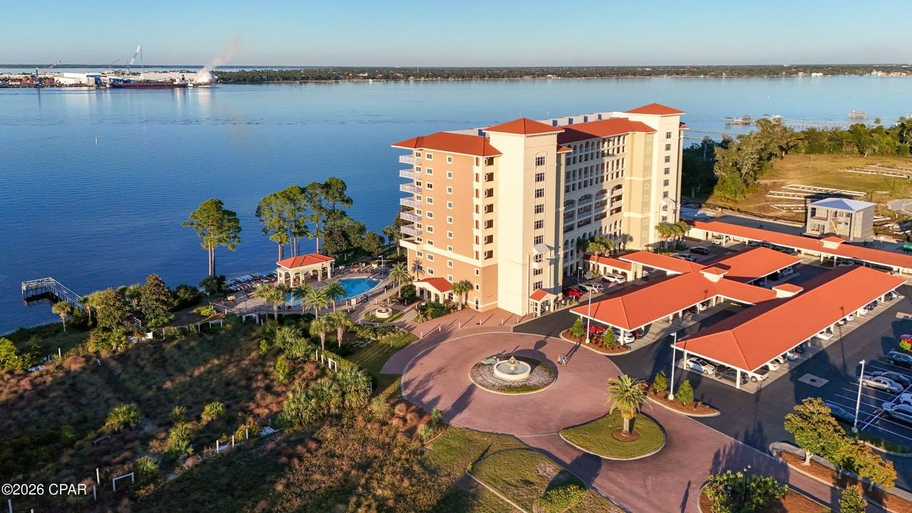 2400 Grandiflora Blvd Unit 401 #401 - Photo 2 of 37