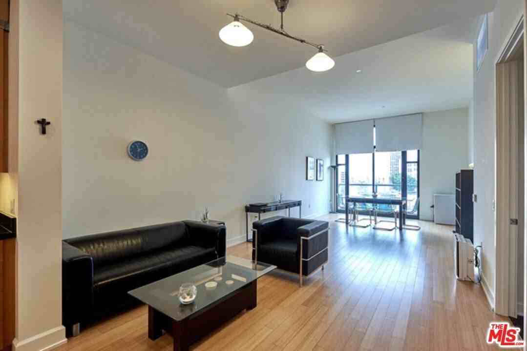 3223 W 6th St Unit 511 #511 - Photo 7 of 13