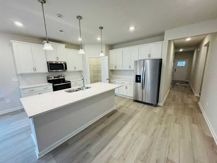 29362 Satilla Cir - Photo 5 of 30