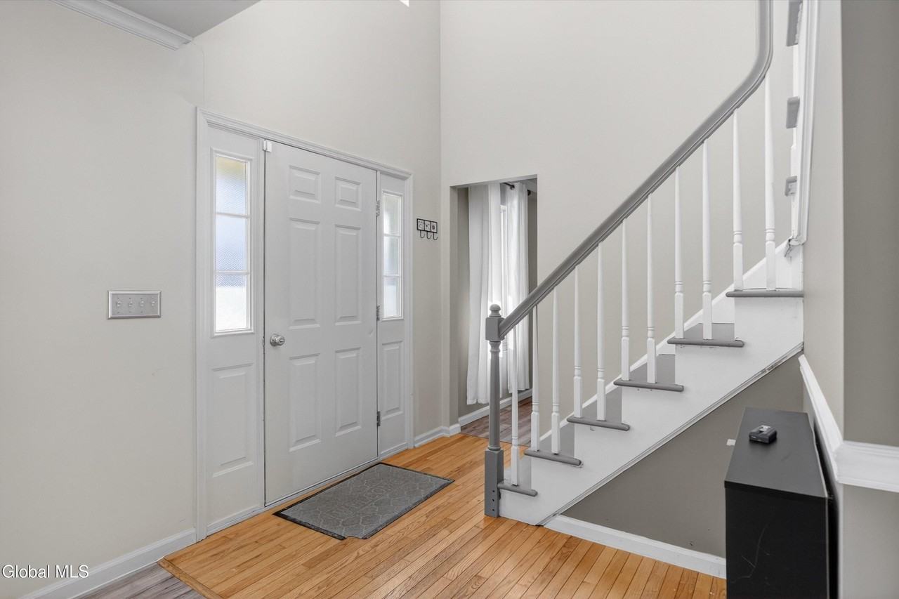 3 David Ln - Photo 3 of 34