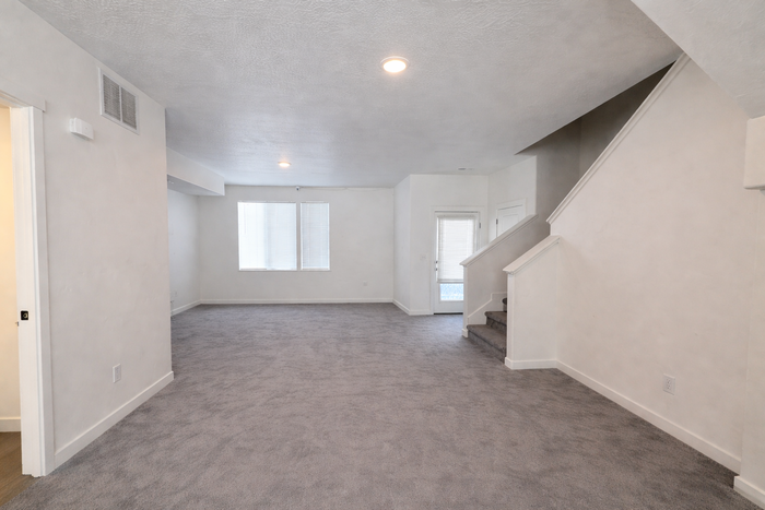 6166 S Miramonte Way #1 - Photo 7 of 36