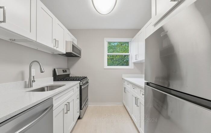 3829 Hamilton St #E304 - Photo 7 of 22