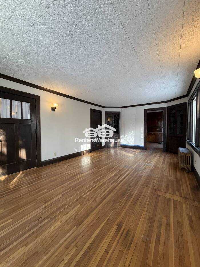 4023 6th St Ne - Photo 5 of 15