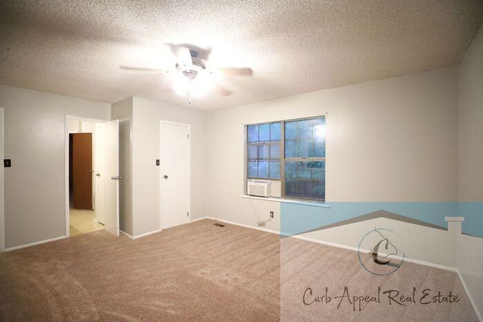 2012 Emerald Cv - Photo 3 of 21