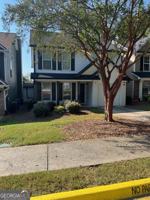 featured image of 1325 Gates Cir Se