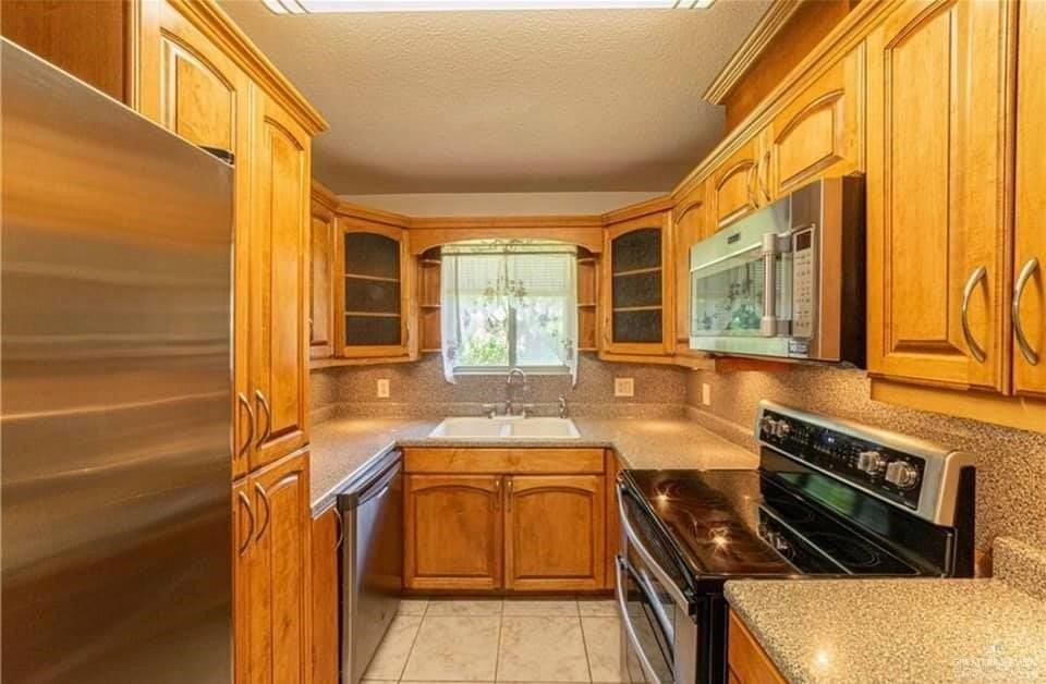 1932 Mynah Ave - Photo 4 of 8