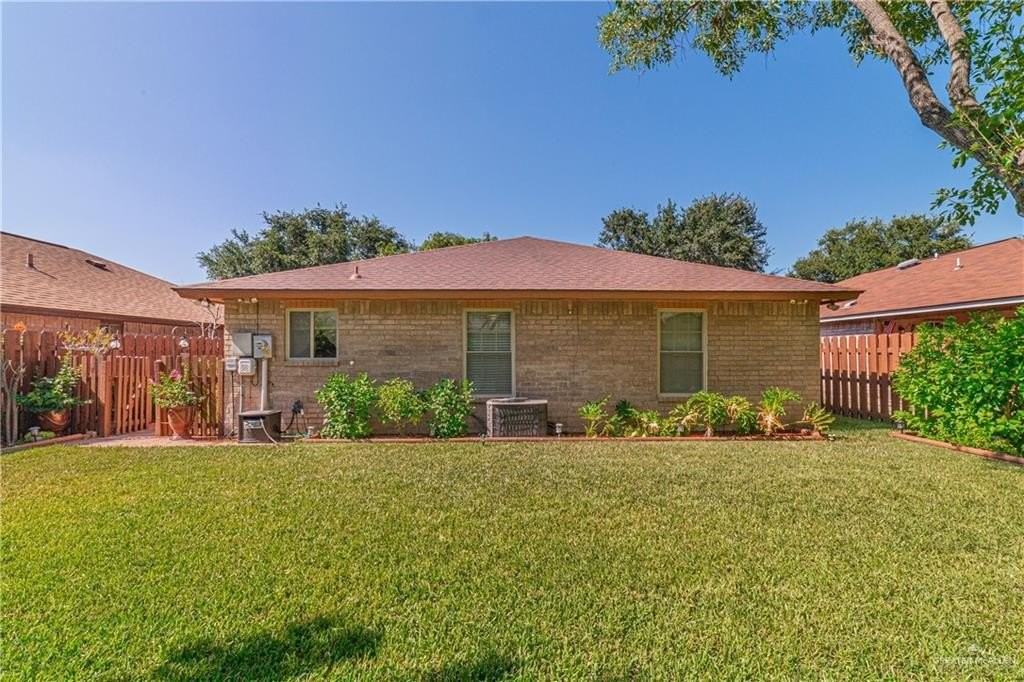 1932 Mynah Ave - Photo 6 of 8