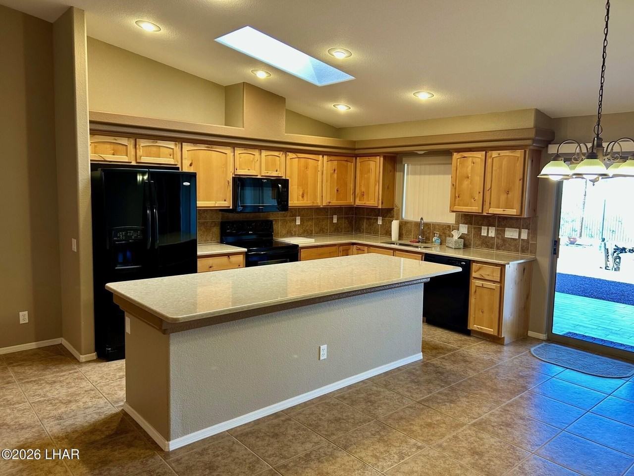 2815 Pepperwood Dr - Photo 3 of 21