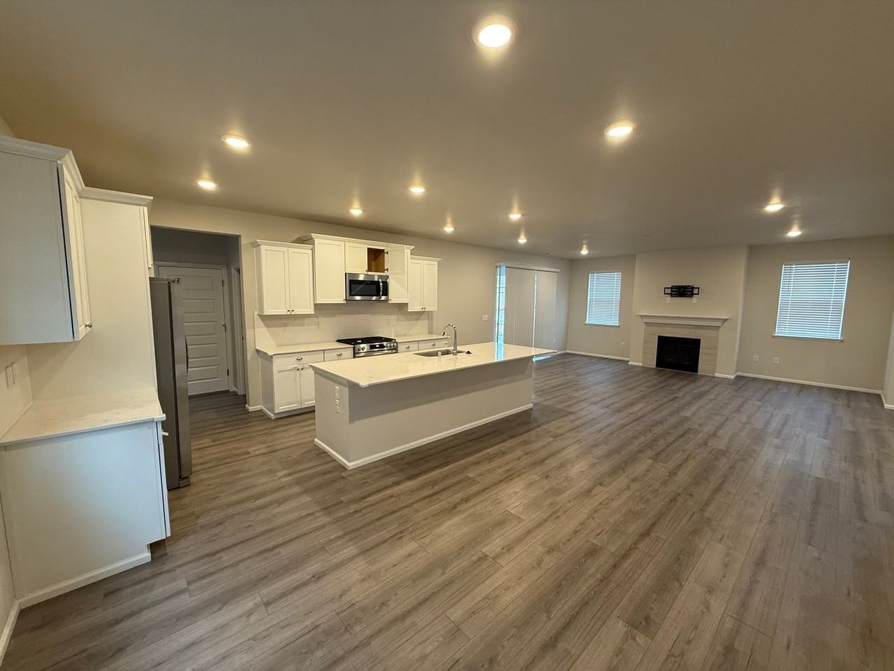 1618 Sultan Basin Rd - Photo 7 of 50