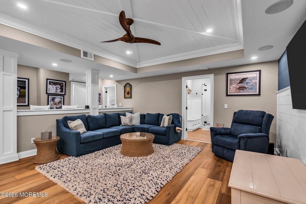 600 Brooklyn Blvd Unit Apt - Photo 5 of 12