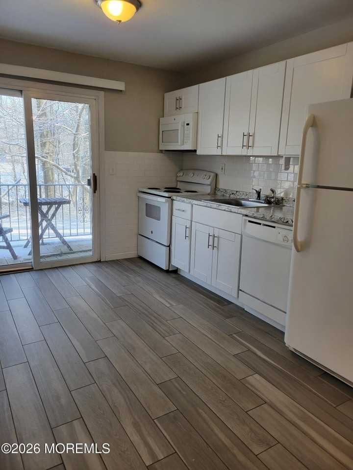 400 Matawan Ave Apt 57b #57B - Photo 3 of 7