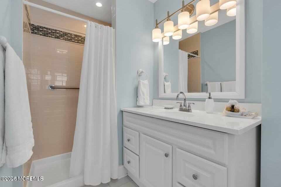 110 5th Ave - Photo 5 of 24