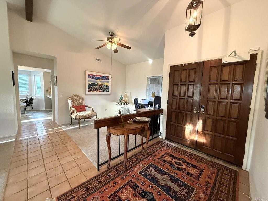 3439 Lakewood St - Photo 3 of 27