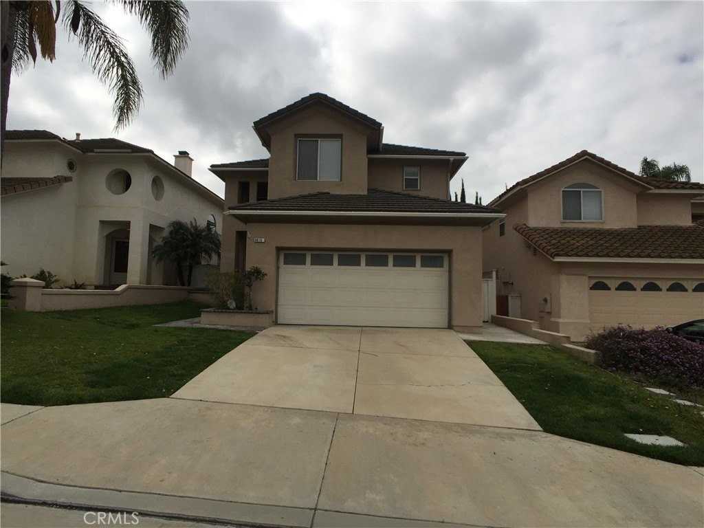 8616 E Silver Ridge Ln - Photo 2 of 8