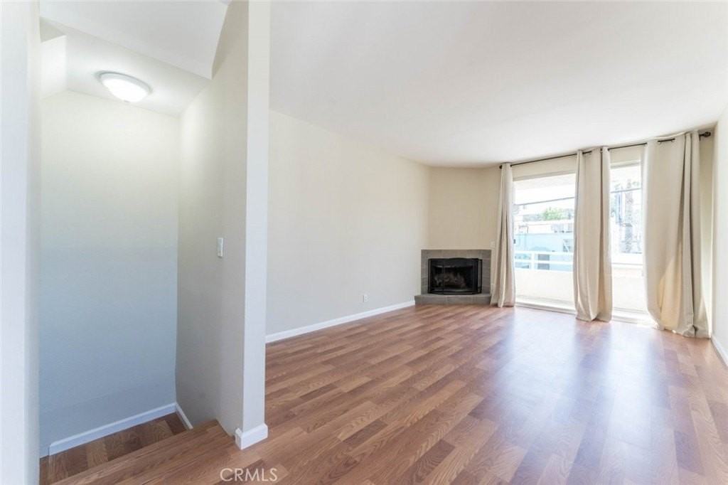 14948 Moorpark St #104 - Photo 7 of 34