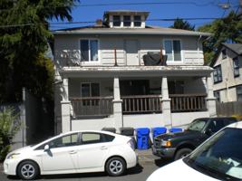 featured image of 3211 Se 11th Ave