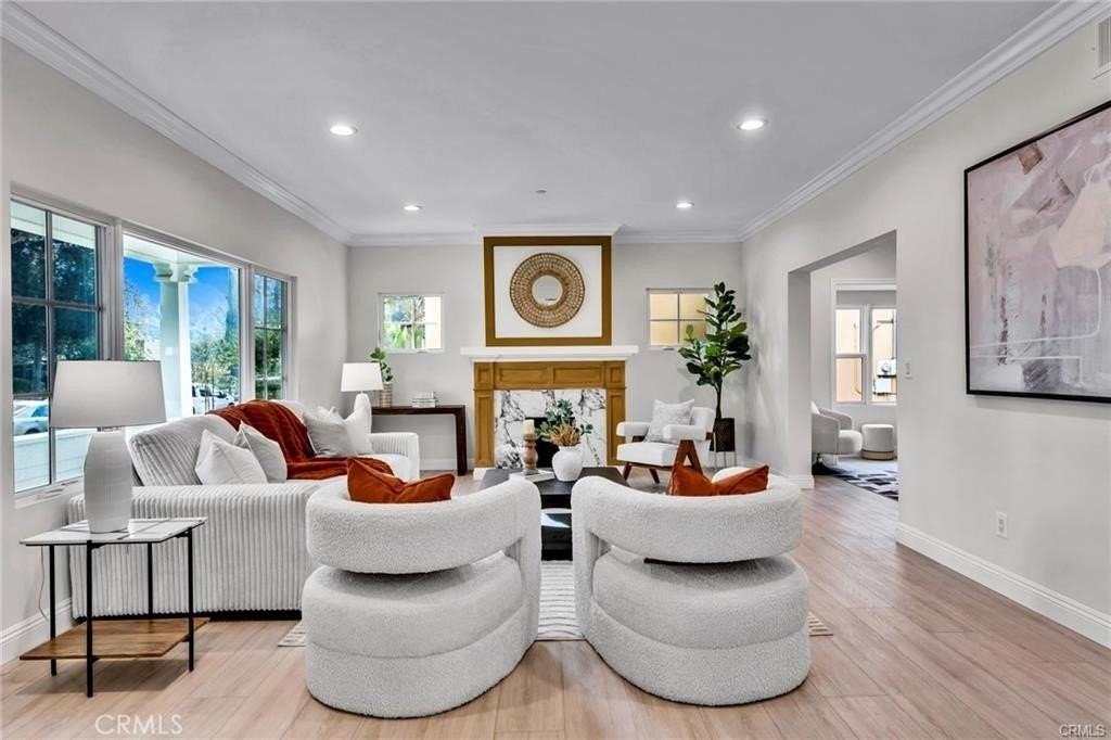 1969 Fletcher Ave - Photo 5 of 37