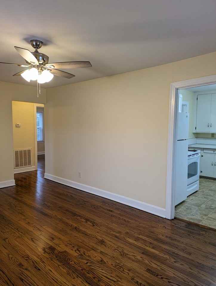 616 Gracey Ave - Photo 5 of 18