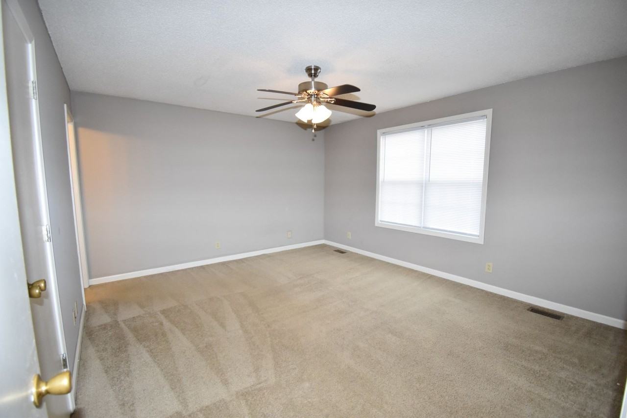 3383 Queensbury Rd - Photo 5 of 25