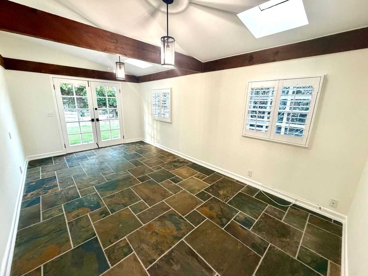 12811 Keith Pl - Photo 5 of 22